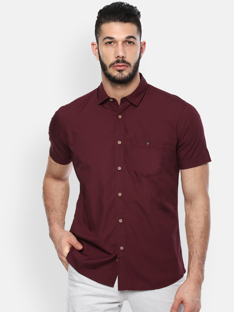 

Louis Philippe Jeans Men Maroon Solid Slim Fit Casual Shirt
