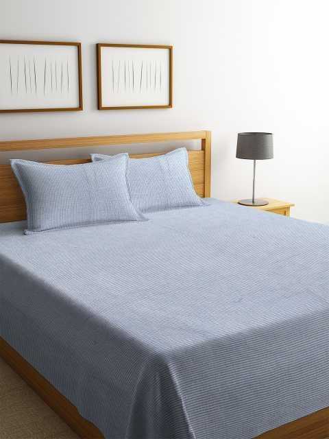 

KLOTTHE Grey & White Woven Design Double Bed Cover With 2 Pillow Covers