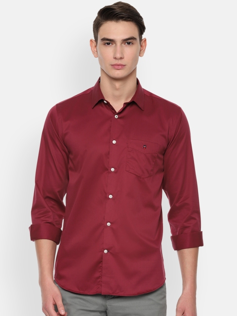 

Louis Philippe Sport Men Maroon Slim Fit Solid Casual Shirt