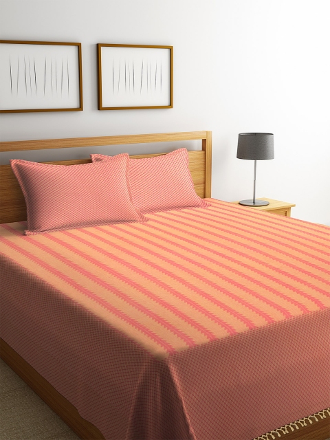 

NEUDIS Yellow & Pink Woven Design Hand Woven Double Bed Cover With 2 Pillow Covers