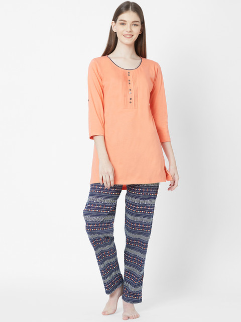 

Juliet Women Peach & Navy Blue Solid Night suit