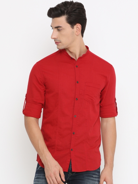 

WITH Men Red Slim Fit Solid Casual Shirt