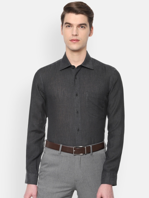 

Louis Philippe Men Black Classic Regular Fit Solid Formal Shirt