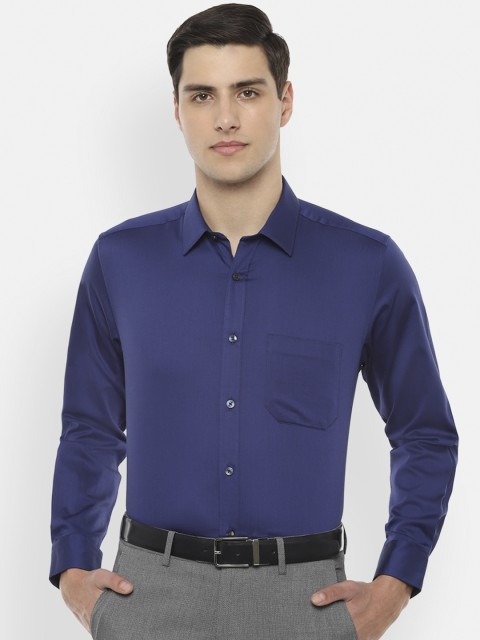 

Louis Philippe Men Navy Blue Classic Slim Fit Solid Formal Shirt