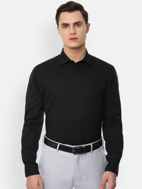 

Louis Philippe Men Black Classic Regular Fit Solid Formal Shirt