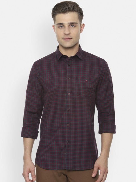 

Louis Philippe Sport Men Maroon & Grey Slim Fit Checked Casual Shirt