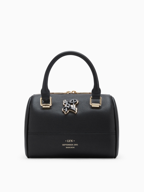 

LYN Black Solid Handheld Bag