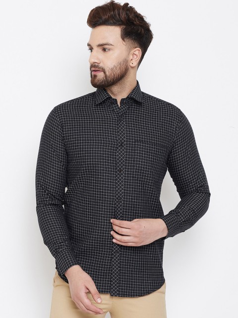 

Spirit Men Black & White Slim Fit Checked Casual Shirt