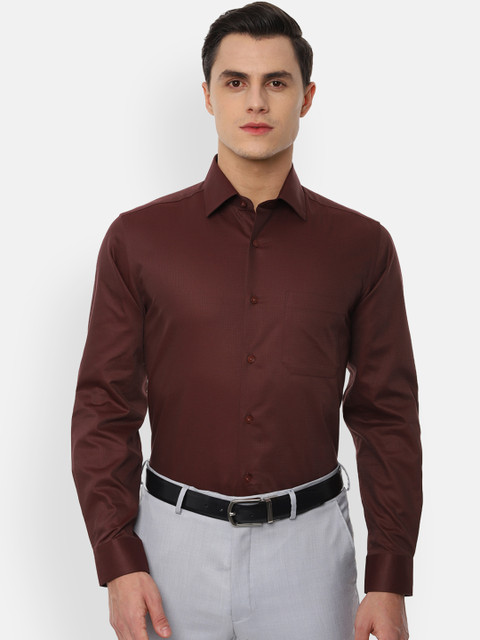

Louis Philippe Men Maroon Classic Slim Fit Checked Formal Shirt