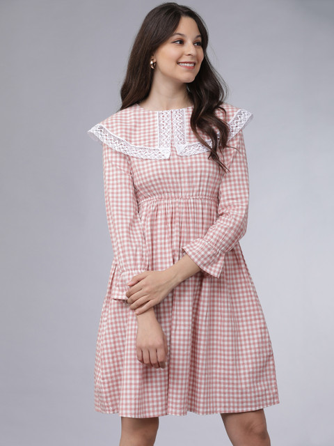 

Tokyo Talkies Women Pink & White Checked Fit and Flare Dress