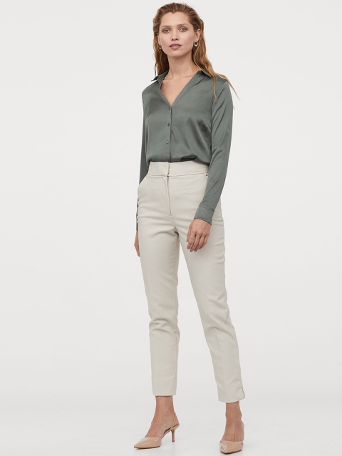 

H&M Women Off-White Solid Cigarette Trousers
