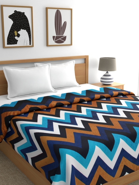 

A Homes Grace Blue & Brown Striped AC Room 233 GSM Double Bed Blanket