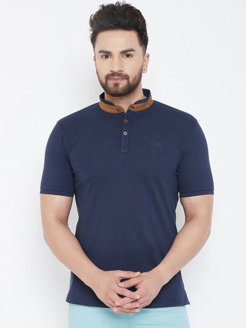 

Austin wood Men Navy Blue Solid Mandarin Collar T-shirt