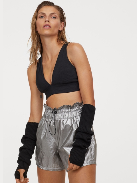 

H&M Black Sports Bra Medium Support 0814833005