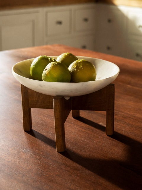 

ellementry White & Brown Marble Bowl With Wooden Stand