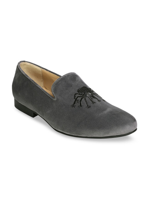 

MOURETTI Men Grey Woven Design Suede Loafers