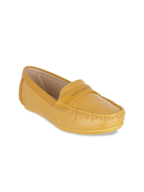 

Flat n Heels Women Yellow Solid Loafers