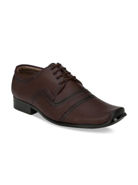 

Sir Corbett Men Brown Solid Semiformal Derbys