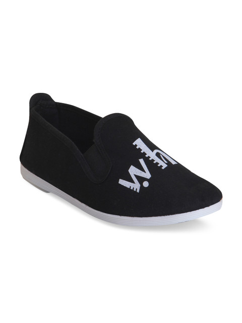

SCENTRA Unisex Black Slip-On Sneakers