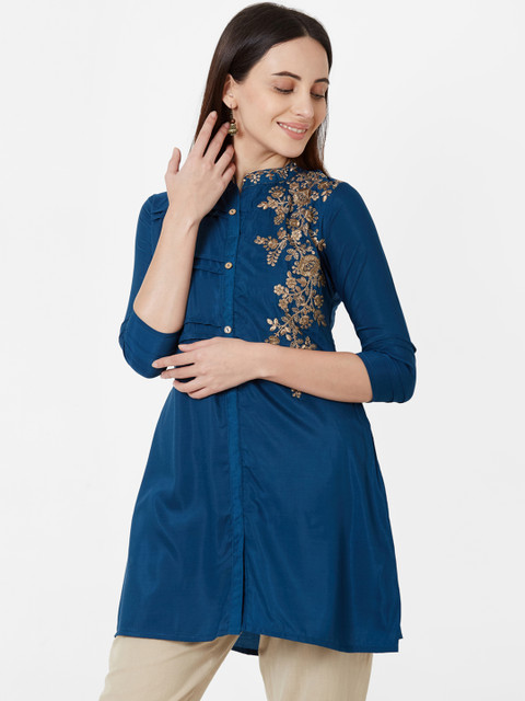 

FASHOR Women Blue & Gold-Coloured Embroidered A-Line Kurti