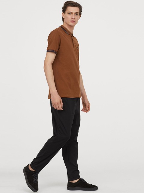 

HM Men Brown Solid Polo Neck Pure Cotton T-shirt