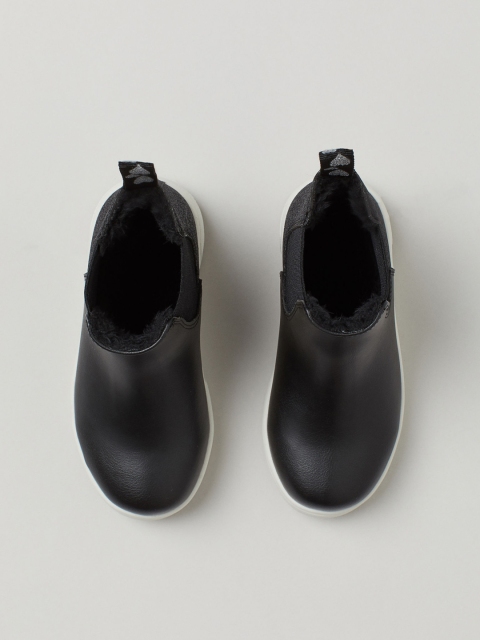 

H&M Girls Black Solid Chelsea Boots