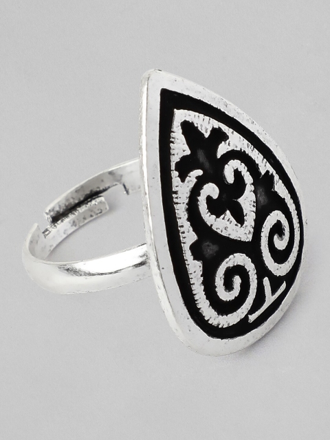 

Rubans Oxidised Silver-Plated Black Enameled Handcrafted Finger Ring