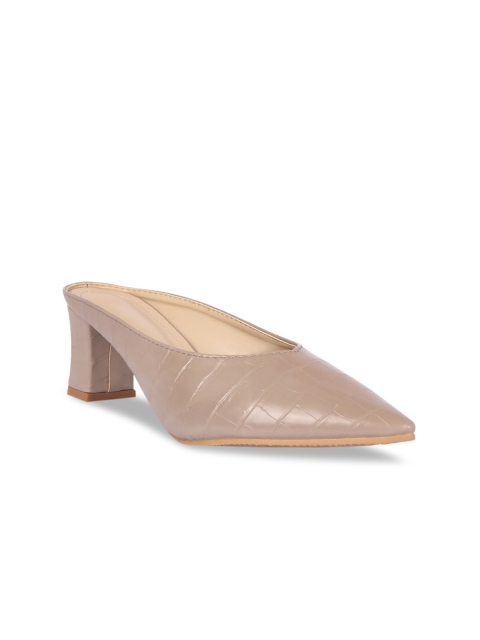 

Sole To Soul Women Beige Textured Heeled Mules