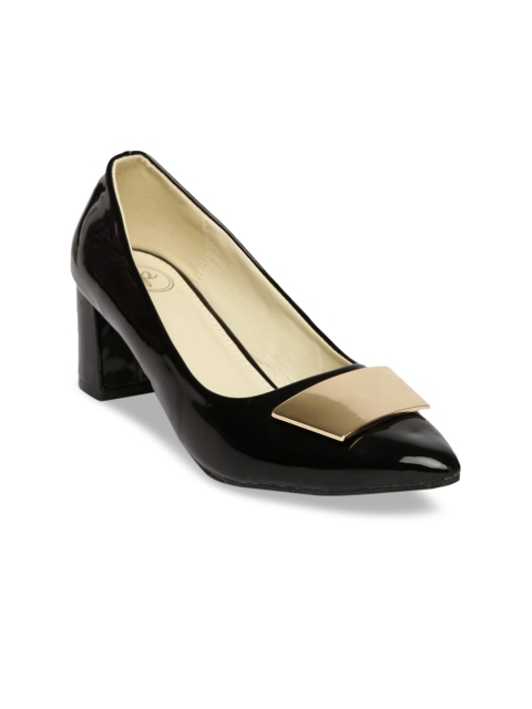 

red pout Women Black Solid Pumps
