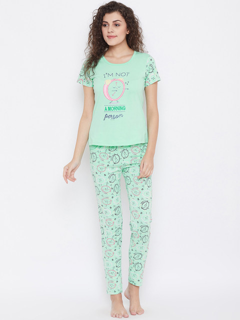 

Clovia Women Green Printed Night Suit