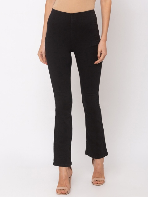 

TARAMA Women Black Solid Skinny-Fit Pull-On Flare Jeggings