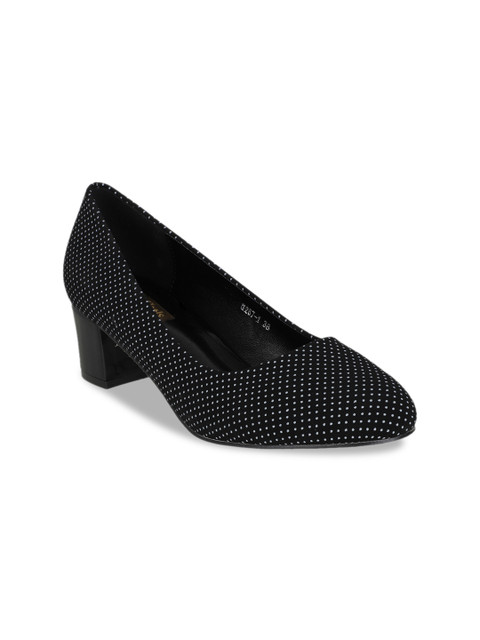 

Flat n Heels Women Black Printed Pumps