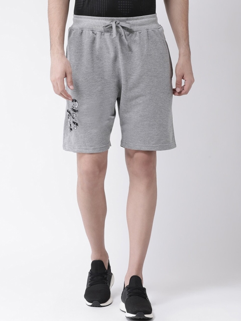 

Club York Men Grey Solid Regular Fit Regular Shorts