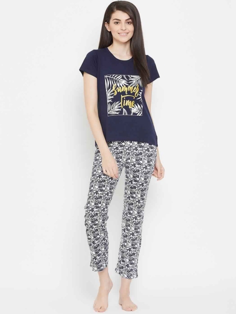 

Clovia Women Navy Blue & White Printed Night suit