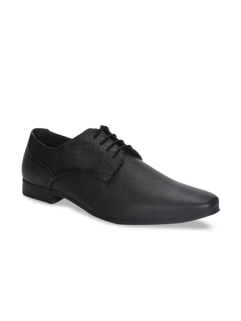 

Bond Street By Red Tape Men Black Textured Formal Derbys