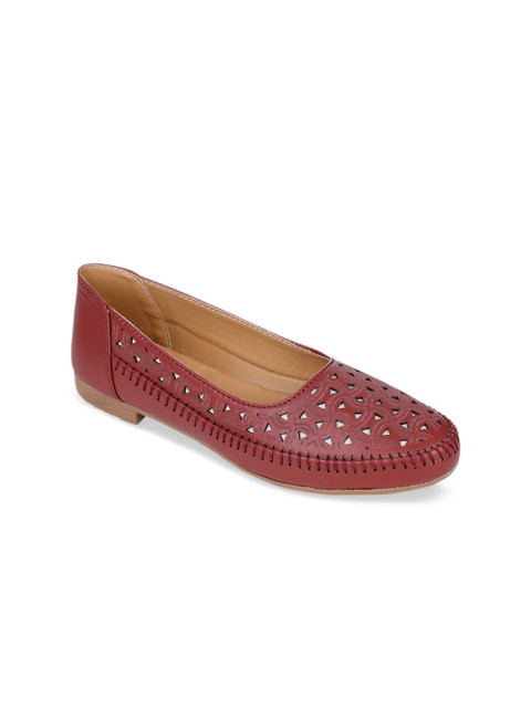 

Bruno Manetti Women Maroon Solid Ballerinas