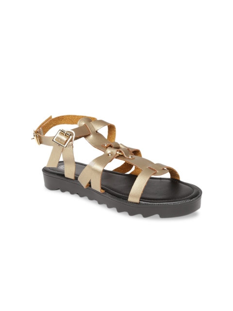 

red pout Women Gold-Toned Solid Leather Open Toe Flats