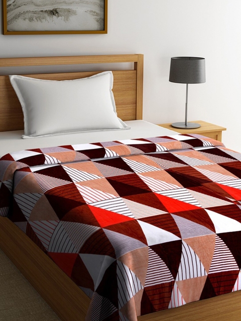 

Portico New York Burgundy & White Geometric AC Room 110 GSM Single Bed Blanket