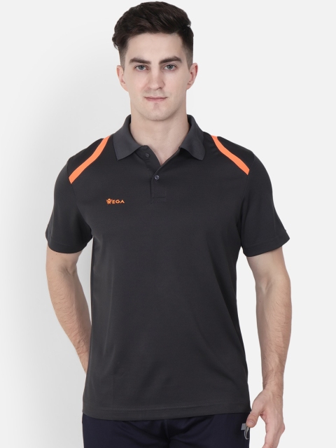 

VEGA Men Grey Solid Polo Collar T-shirt