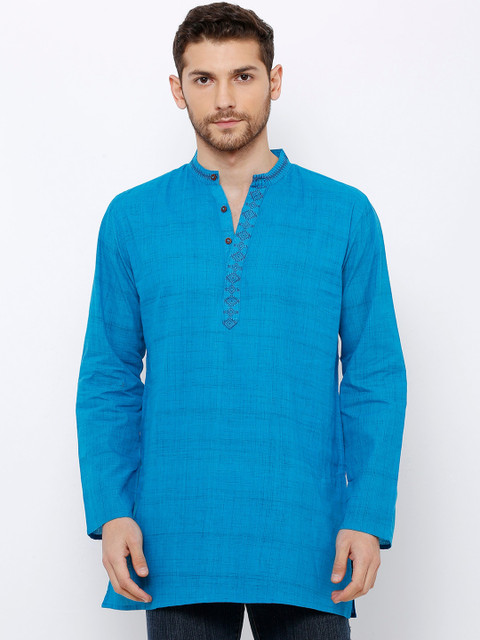 

SALWAR STUDIO Men Blue Solid Straight Handloom Kurta