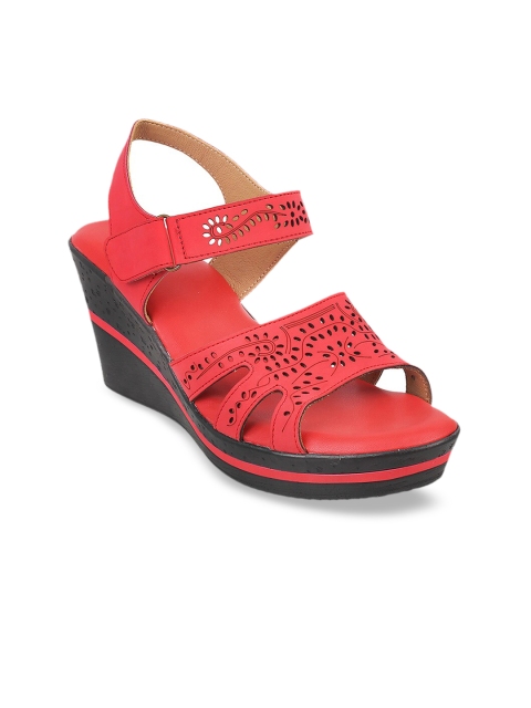 

Metro Women Red Textured Wedges