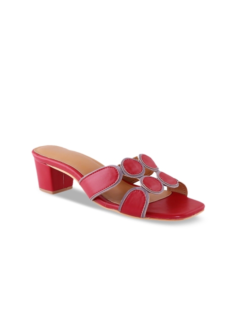 

Siendo Desi Women Red & Grey Solid Sandals