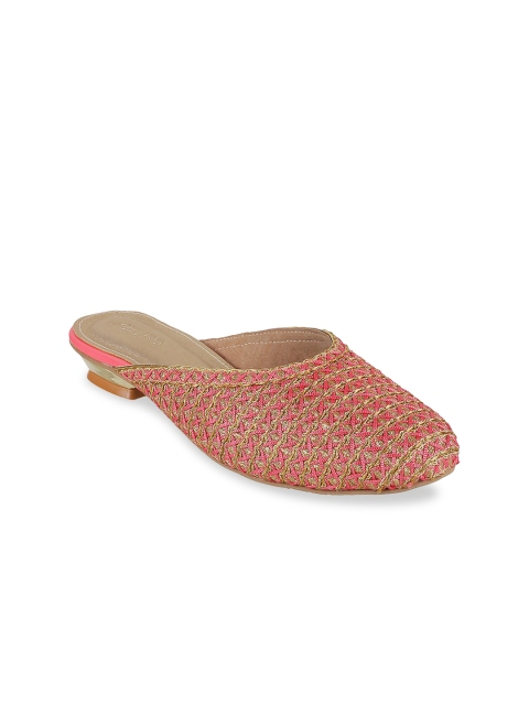 

Metro Women Pink Woven Design Mules