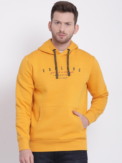 

t-base Men Yellow Printed Hooded Sweatshirt