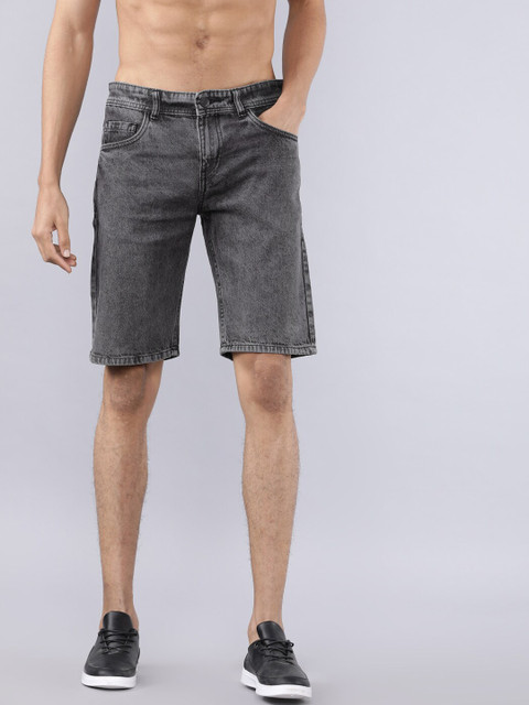 

HIGHLANDER Men Grey Solid Slim Fit Denim Shorts