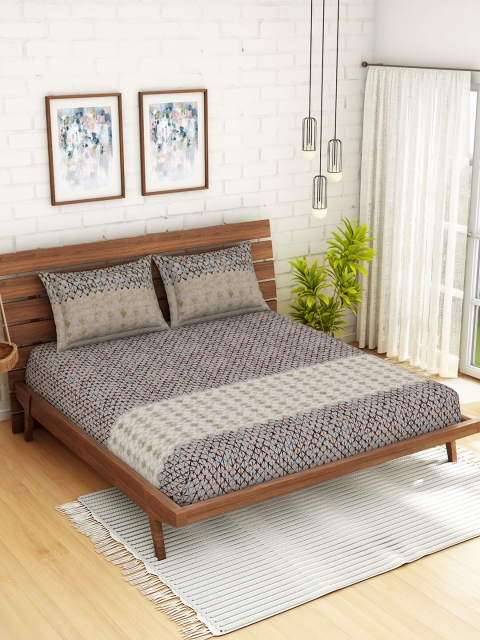 

SPACES Brown & Beige Geometric 210 TC Cotton 1 King Bedsheet with 2 Pillow Covers