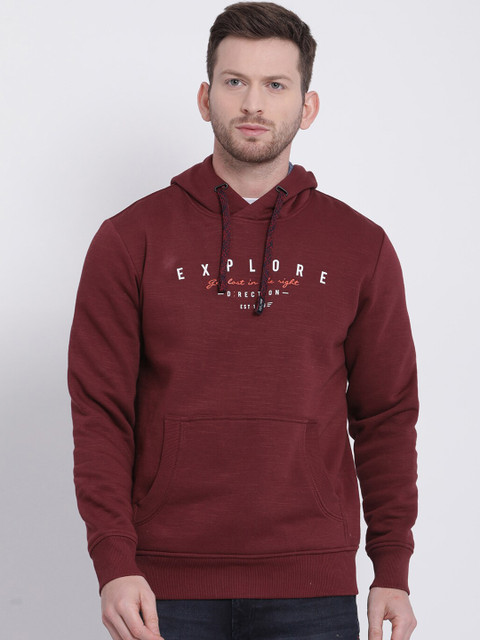

t-base Men Maroon Printed Hooded Sweatshirt