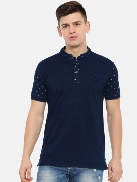 

Classic Polo Men Navy Blue Solid Mandarin Collar T-shirt