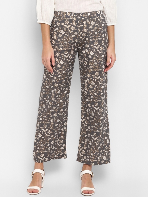 

Janasya Women Grey & Off-White Printed Straight Palazzos