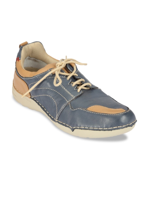 

ATTILIO by Ruosh Men Grey & Beige Leather Sneakers
